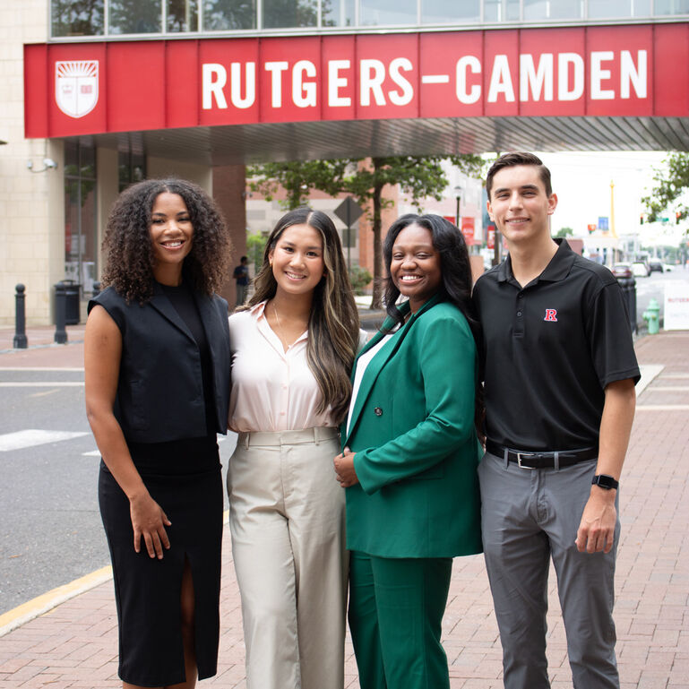 School of Business&ndash;Camden Academic Excellence Fund 