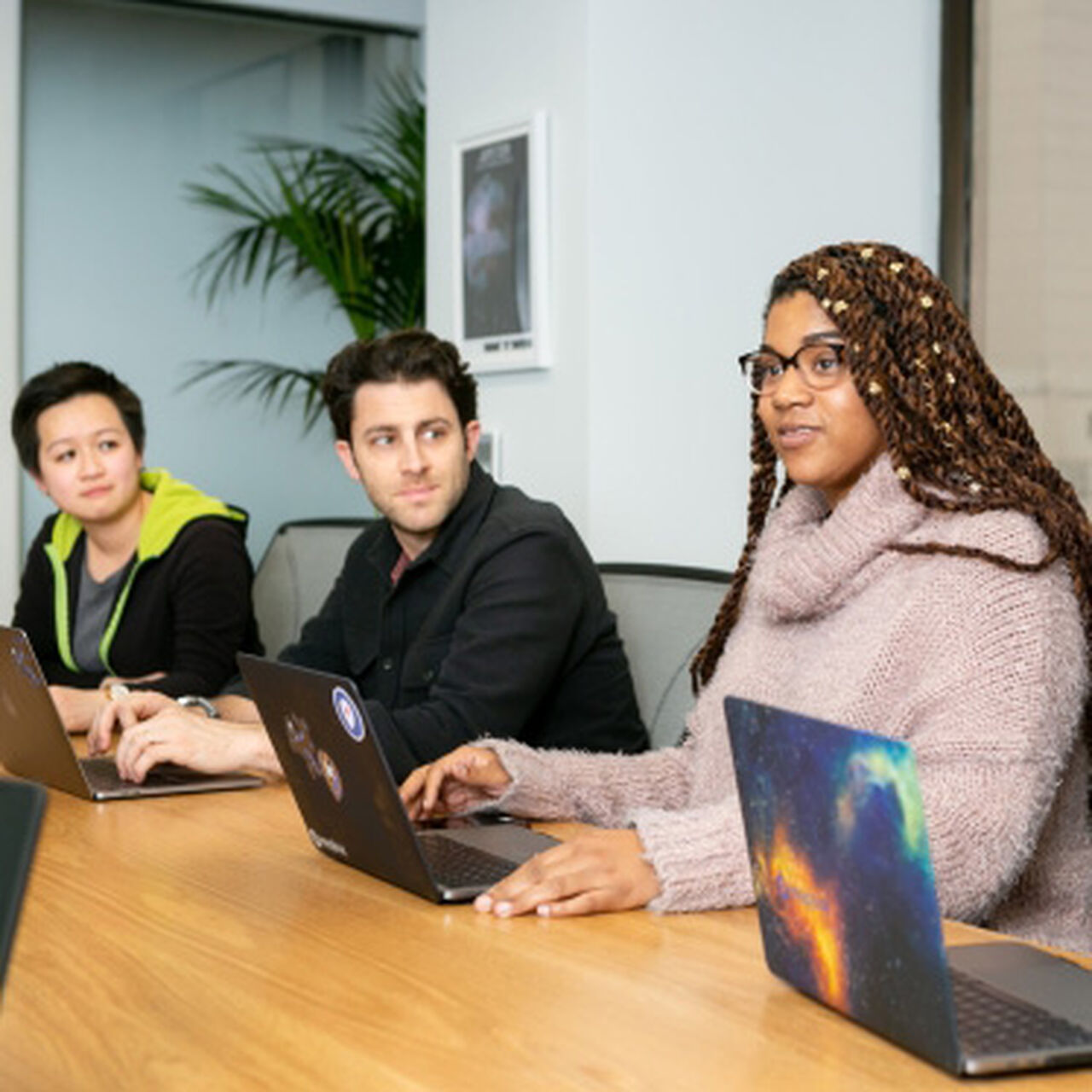 Students Supporting Students Campaign at the School of Social Work  image number 0