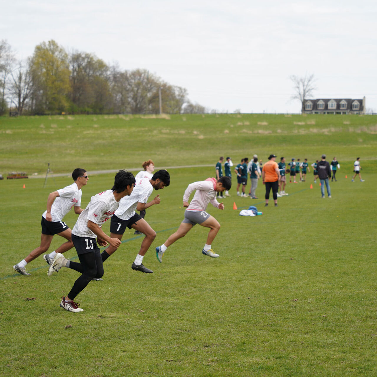 Rutgers Ultimate Frisbee Men’s Sports Club image number 4