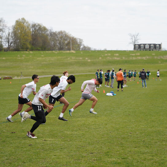 Rutgers Ultimate Frisbee Men’s Sports Club image number 4
