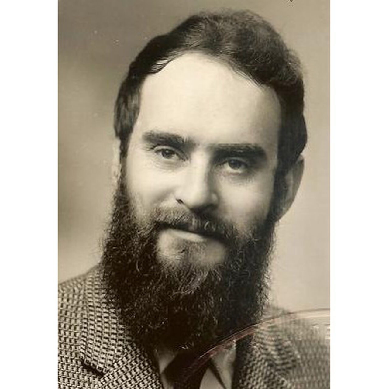 Professor Claud Lovelace Endowed Fellowship in Experimental Physics  image number 0