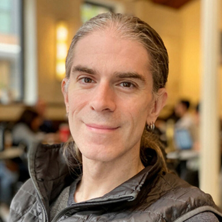 Photo of Dr. Daniel Schneider