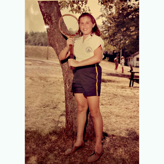 Lisa Scott Toll Memorial Annual Scholarship  image number 1