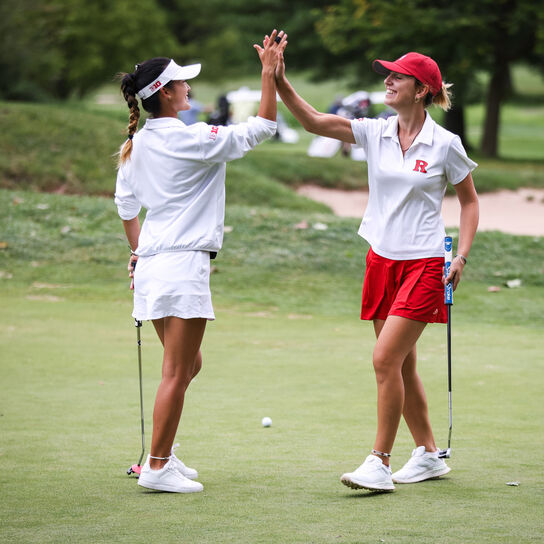 Women's Golf Scholarship Fund  image number 0