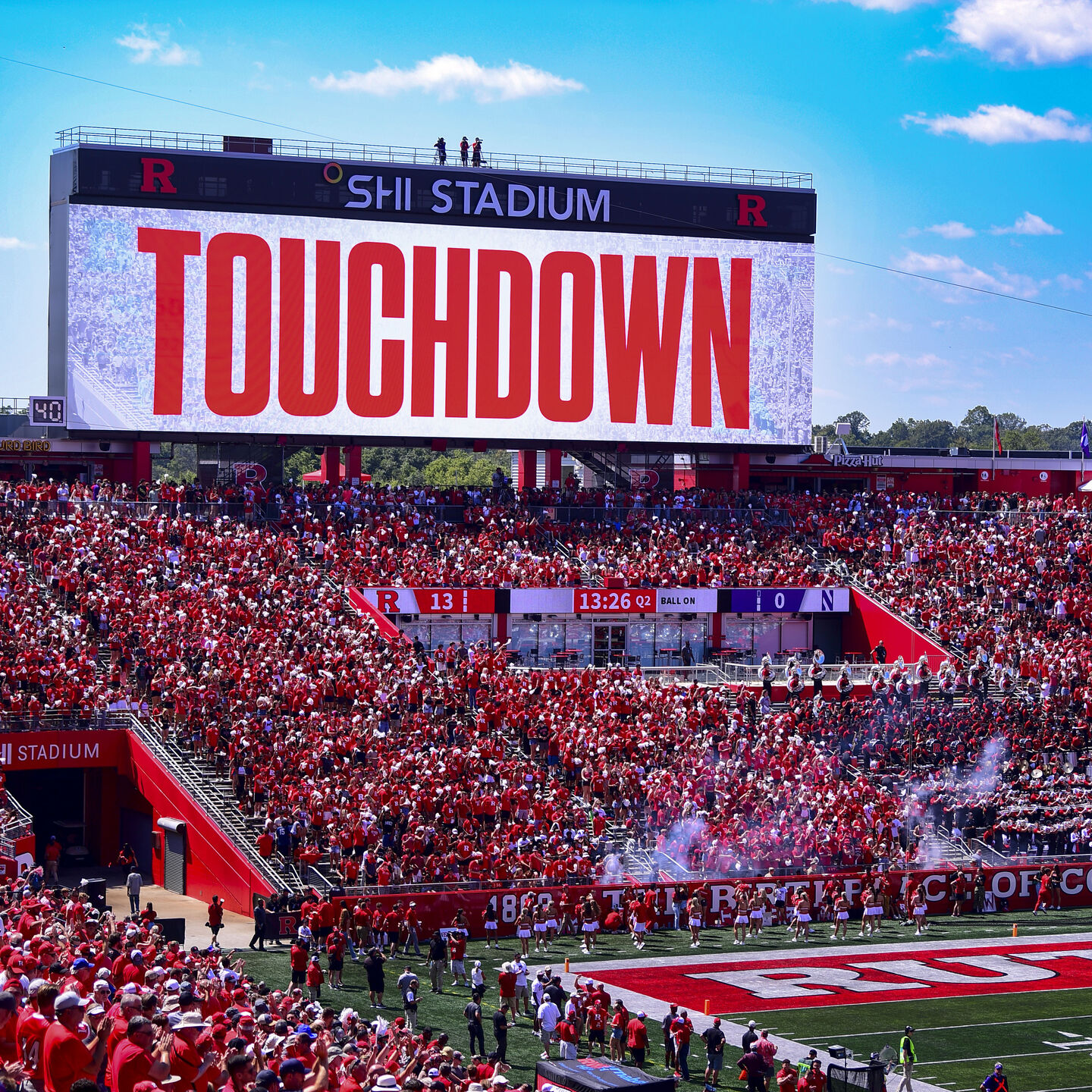 Honor 2025 Scarlet Legacy Award Winners Gene & Aprile Renna by Supporting Rutgers Football